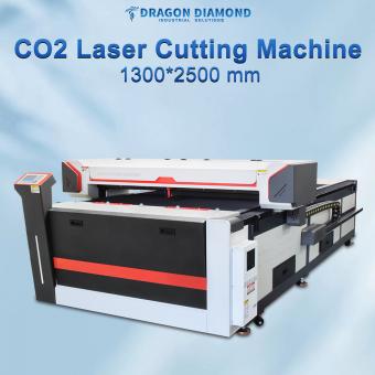1325 C02 Laser cutting machine